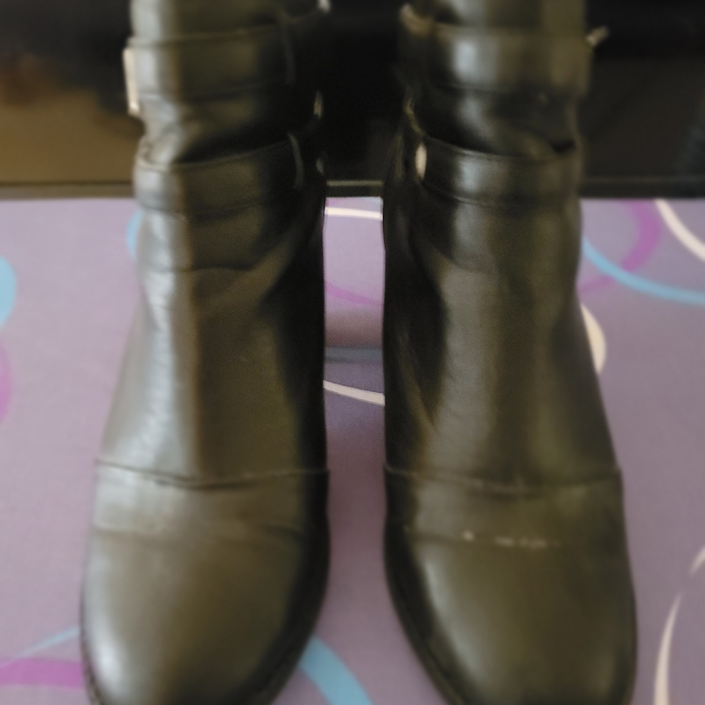 Dress boots